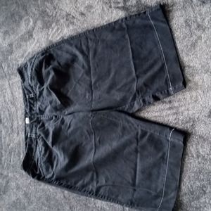 Studio 1940 black crops with white topstitching